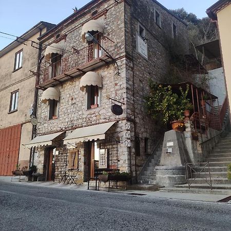 B&B La Fontana Borbone Lauria Inferiore Exterior photo
