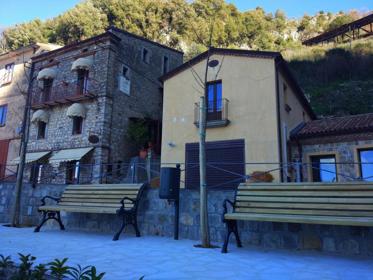 B&B La Fontana Borbone Lauria Inferiore Exterior photo