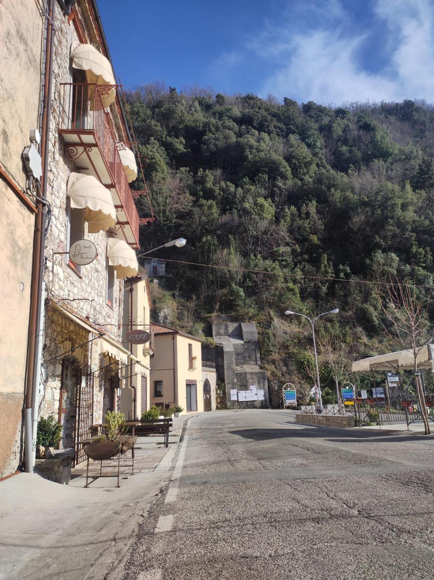 B&B La Fontana Borbone Lauria Inferiore Exterior photo